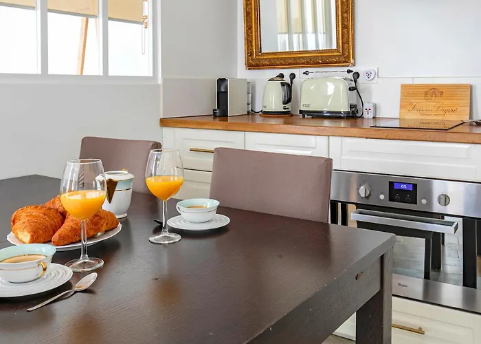 Center - 1st Palais Royal/louvre Museum