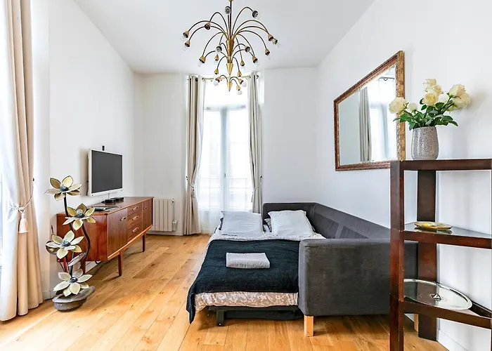 Appartement Center - 1st Palais Royal/louvre Museum Parijs